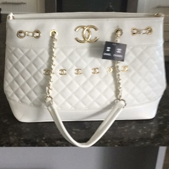 unbranded Handbags - Chanel style tote bag